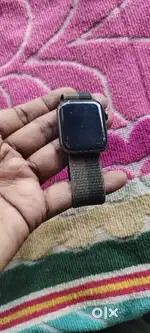 Apple  I watch SE 40mm cellular model