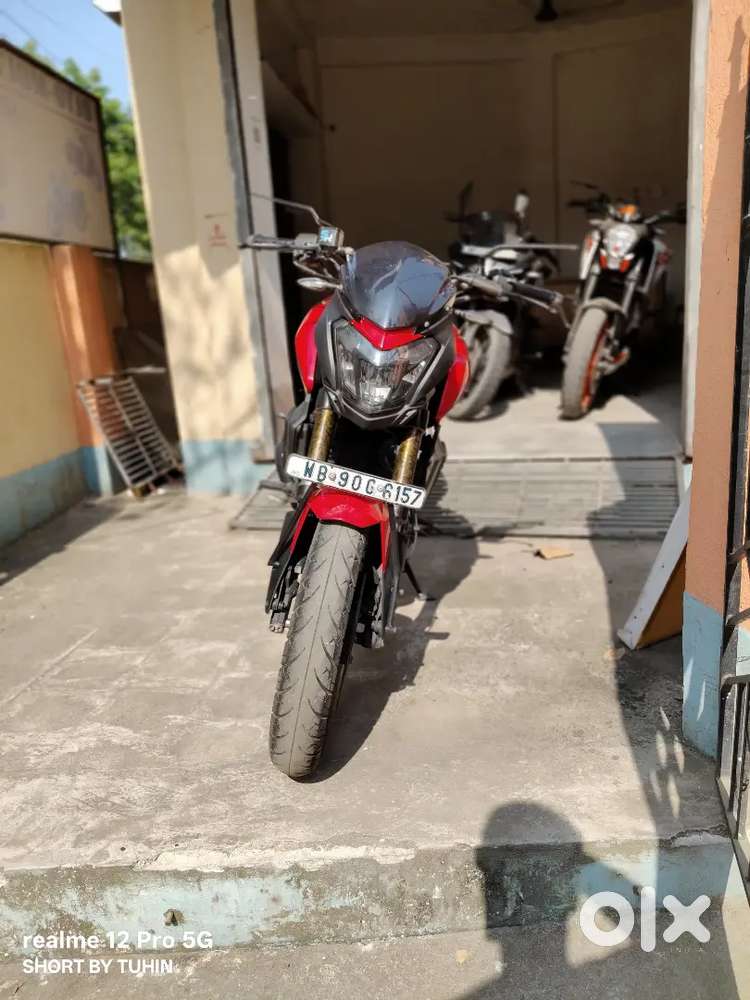 Bajaj dominar 250