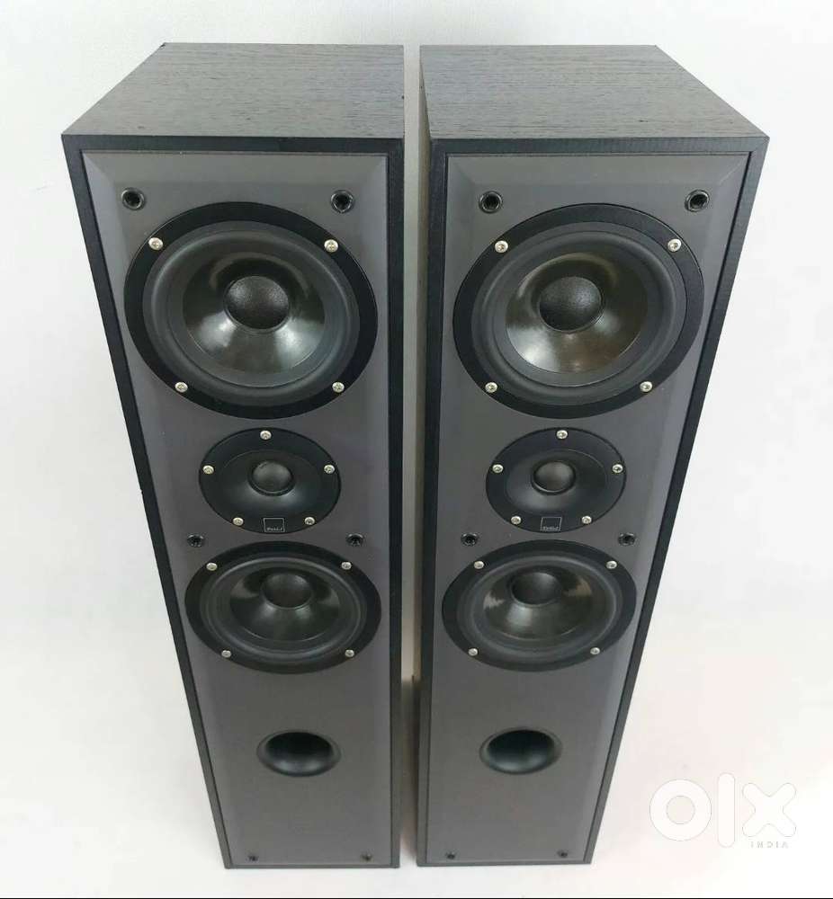 Dali Blue 3003 stereo floor standing speakers