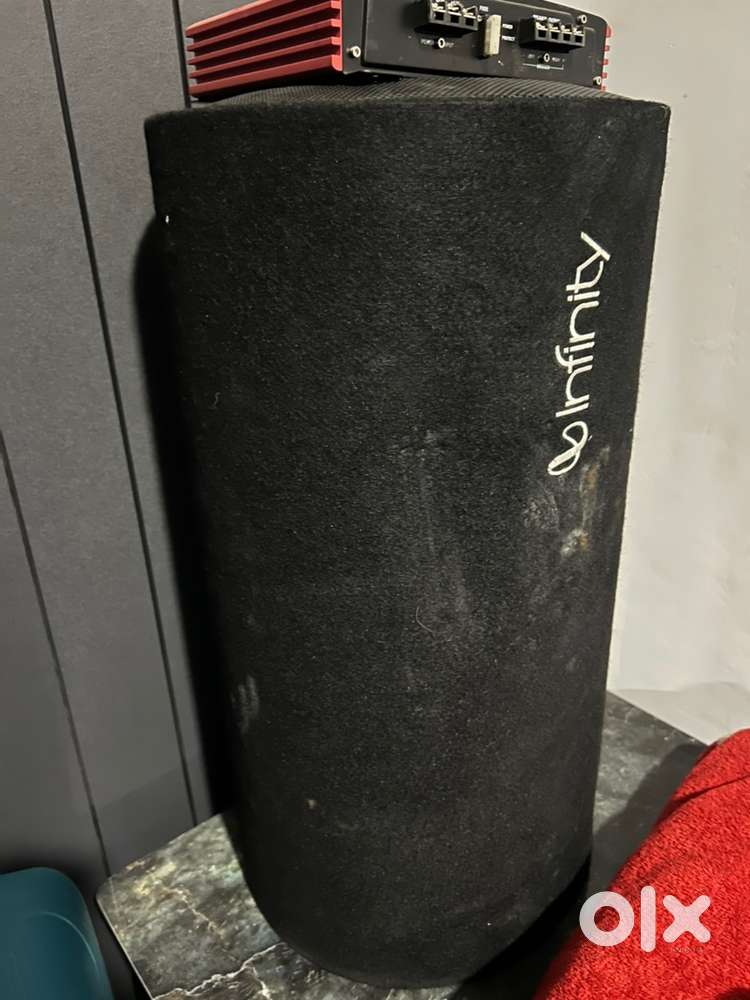 Infinity Basstube with panasound amplifier