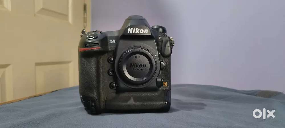 Nikon D6 Camera and 70-200 Lens