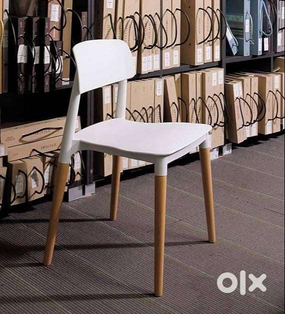 Dining Chair/Cafeteria Chair/Cafe Chair/Armless Side Chairs