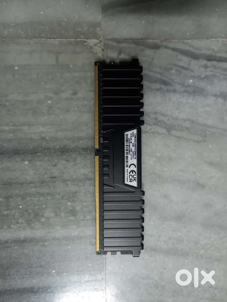 CORSAIR VENGEANCE LPX 8gb Ram