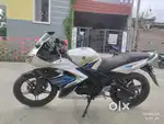 Yamaha R15 s