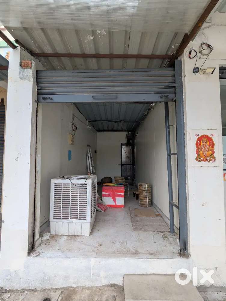Shutter for rent