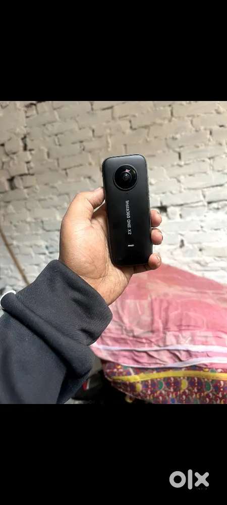 insta 360 x2 camera 5k resulasion.