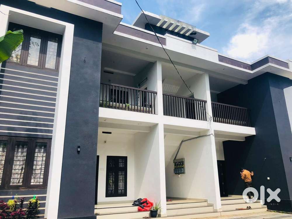 Fully Furnished flat at Perinthalmanna