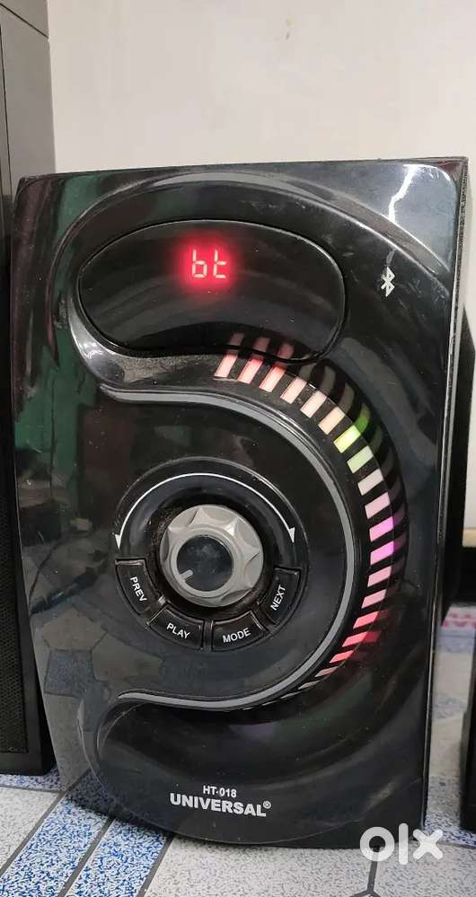 Universal company ka home theater (blutooth speaker)