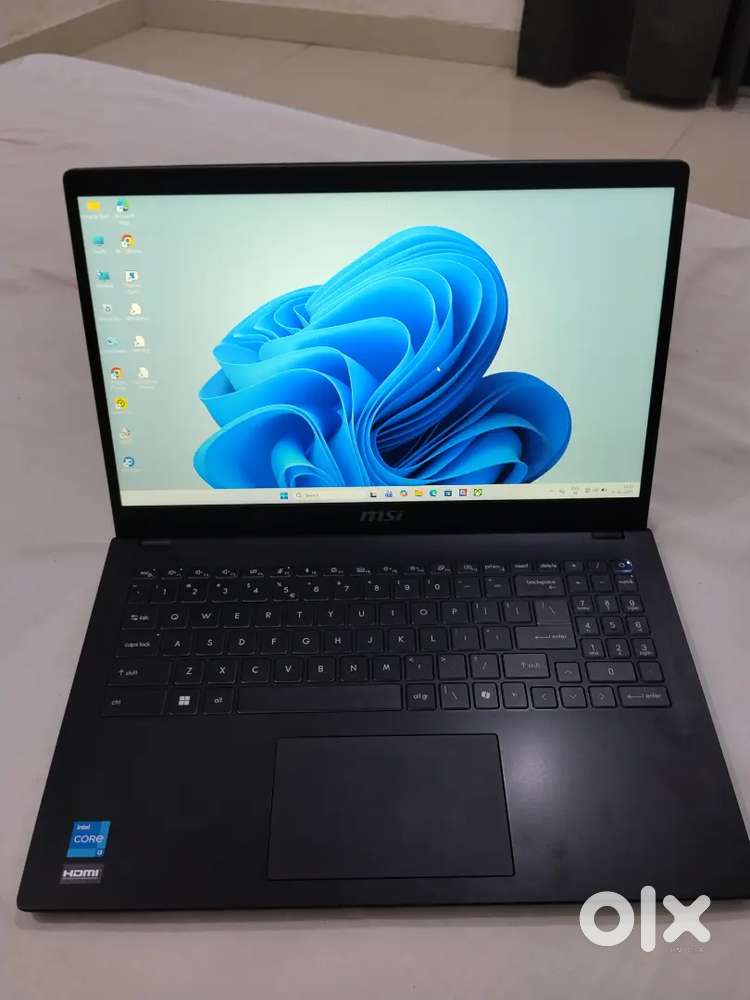 MSI LEPTOP I3 16GB 500GB only 20days old