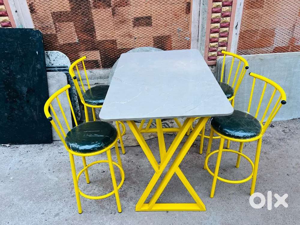 RESTAURANT FURNITURE /HOTEL TABLE CHAIRS/CAFE FURNITURE/DHABA CHAIRS