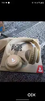Boat headphone