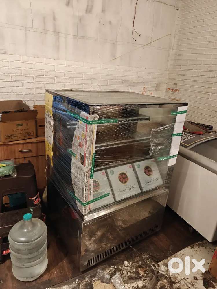 Elanpro bakery display counter 3 feet