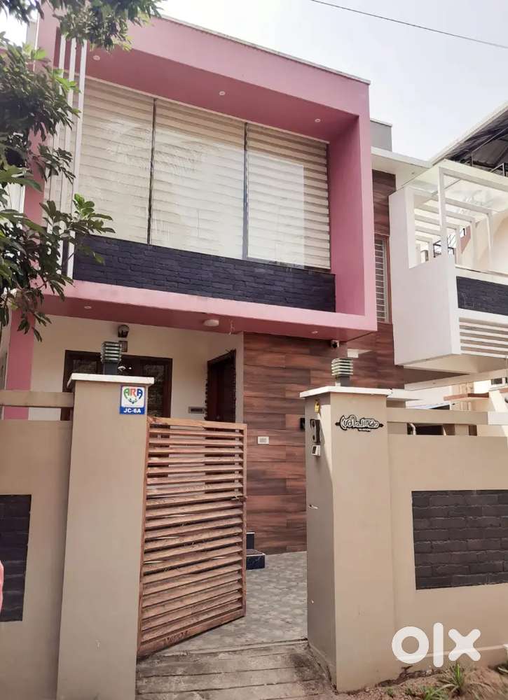 Fully furnished indepedent house for rent