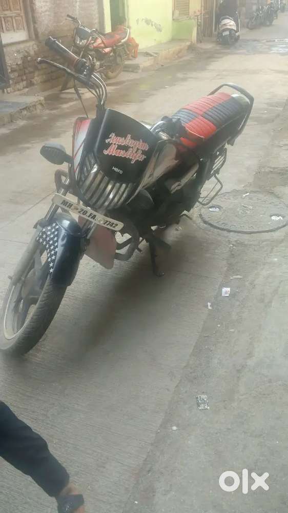 CD Deluxe condition Road CD Deluxe condition Road working condition