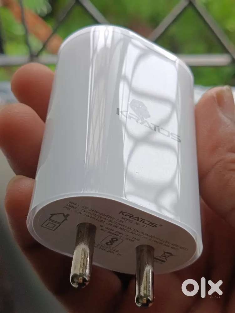 Kratos 45W Fast Charger adapter