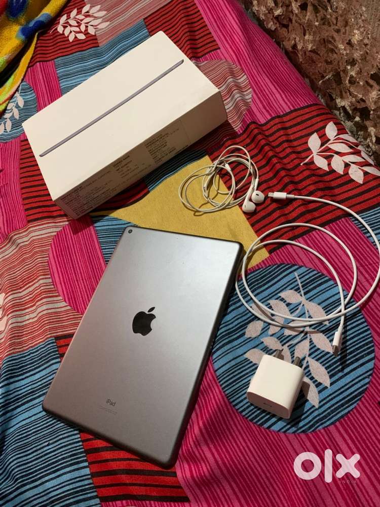 New hai jisko bhi lena hai massage kare ipad 9 th g 64gb