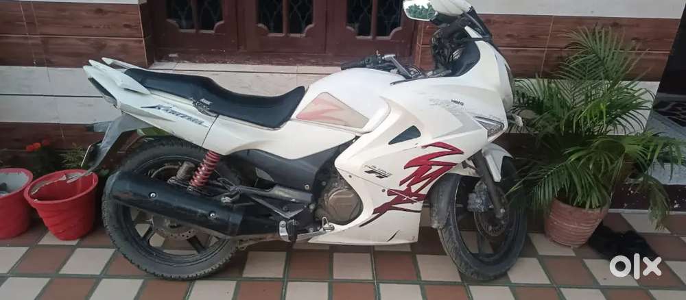 Hero karizma zmr