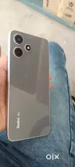 Redmi 12 5g    4+4  128GB