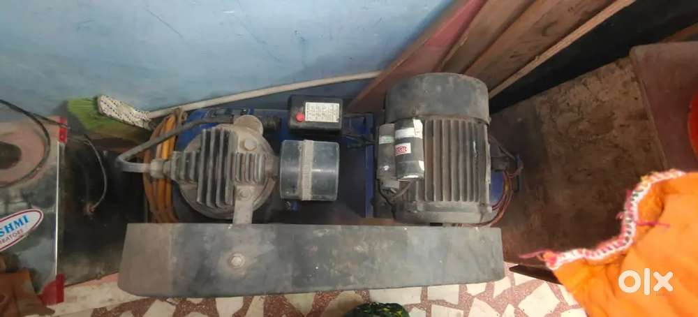 Air compressor