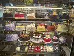 AC Cake Counter 4 Ft For Sell