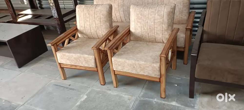 New Manufacturing - Heavy Wooden Lobby Sofa