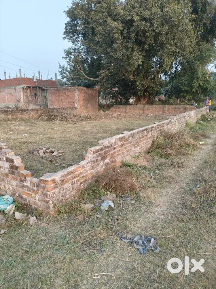 3200 square feet East facing Corner Plot 3 sides road