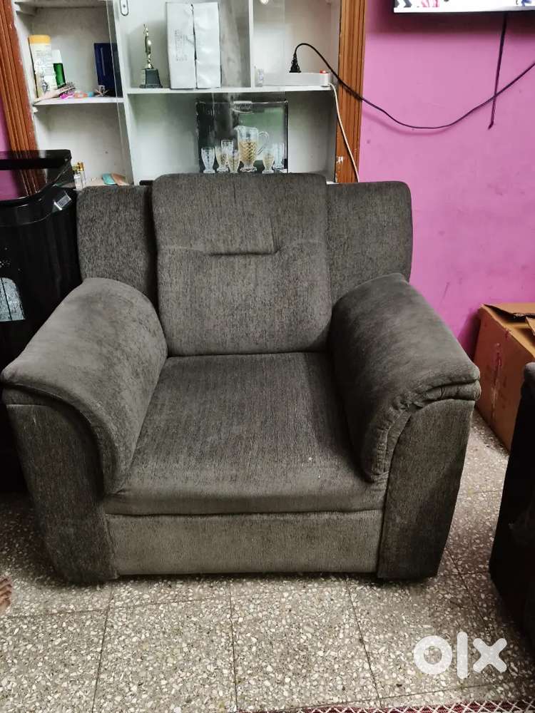 Stylish Sofa in Excellent Condition-Affordable Price