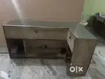 Shop counter