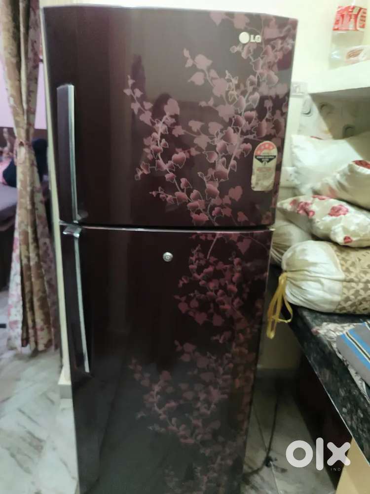 Maroon LG fridge