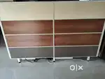 Computer table