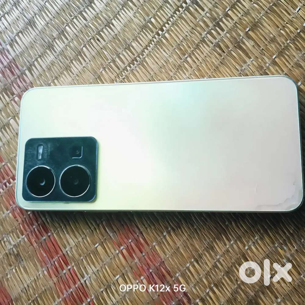 Vivo y35 8,128