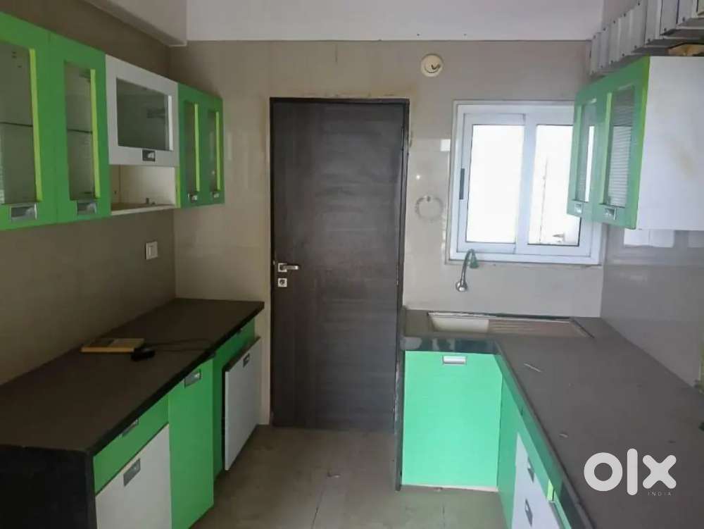 Luxurious furnished 3bhk flat for sale at kalali Road Nr Cm patel farm