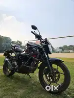 Selling suzuki Gixxer 155cc Naked bike (2023 model)