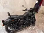Mai yezdi roadster bike sell kar raha  hu