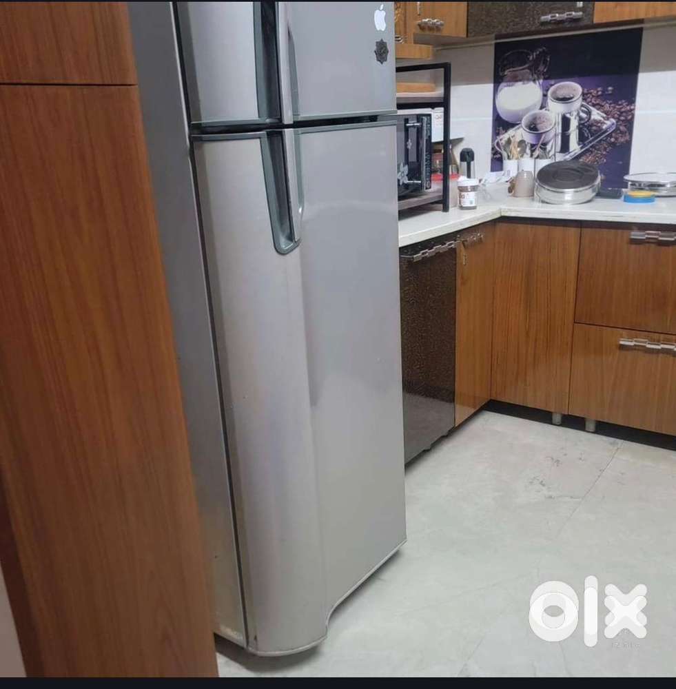 Godrej double door app. 240 ltrs silver grey good condition sell fas
