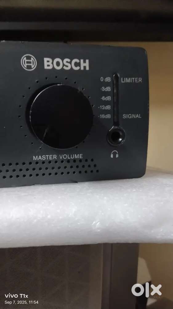 Bosch amplifier good working condition