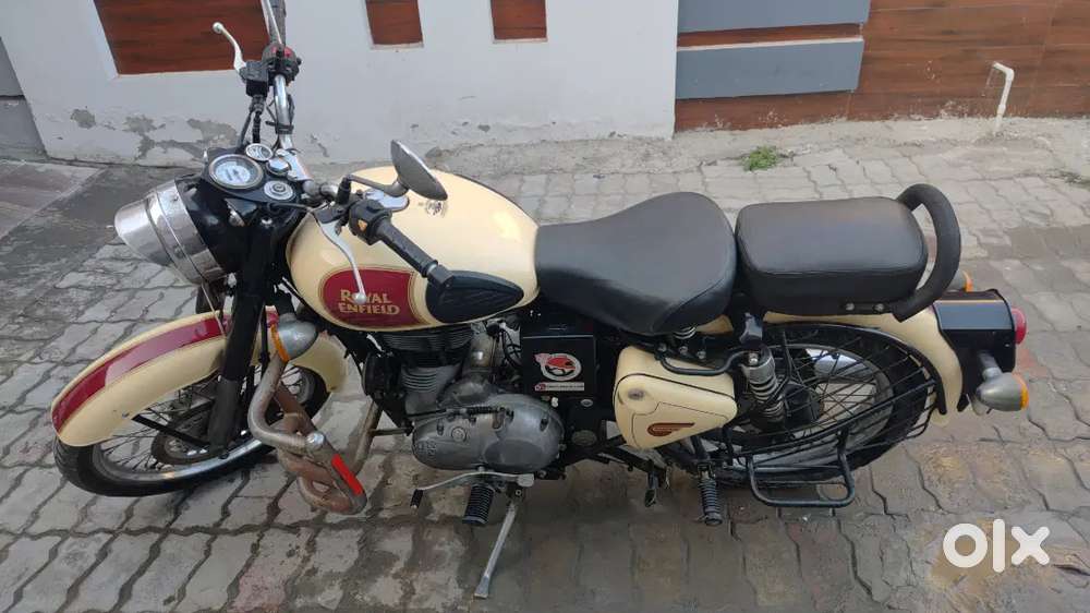 Royal Enfield Classic 500 with necessary modifications