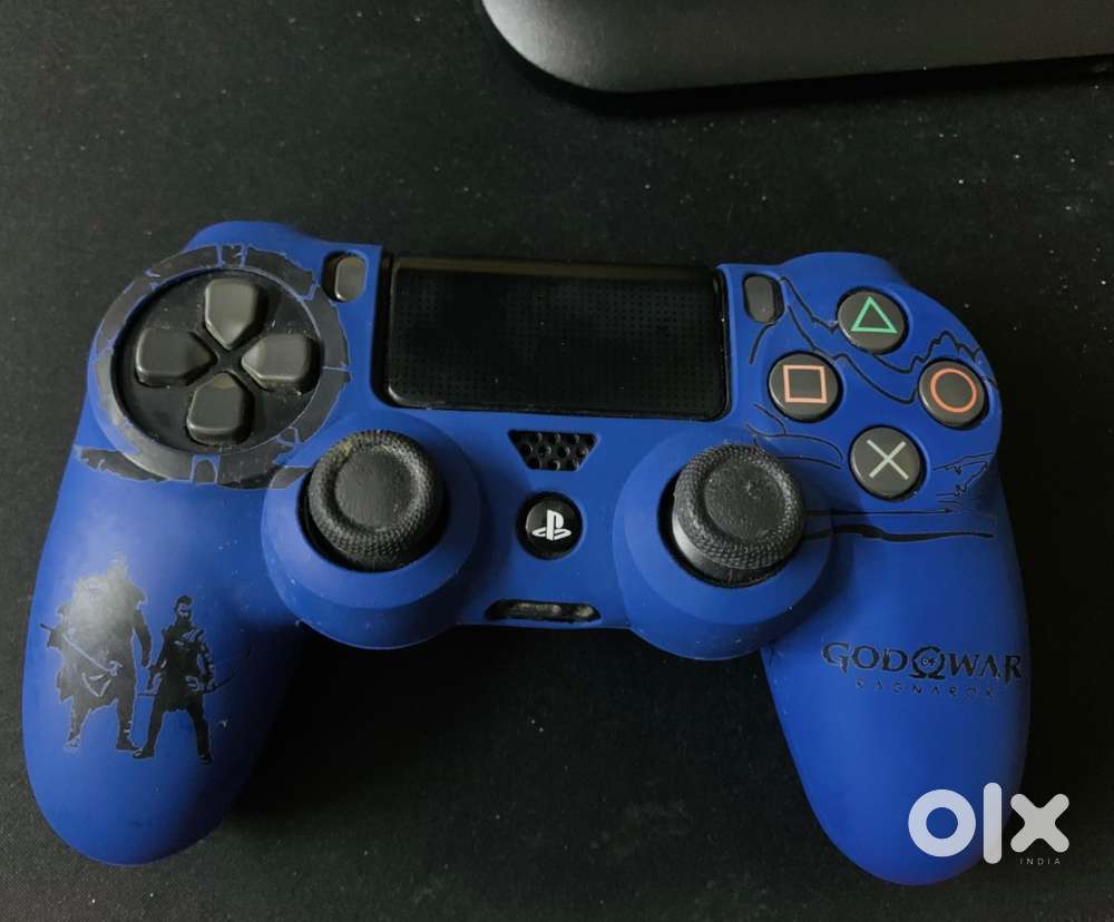PS4 controller with Silicone case