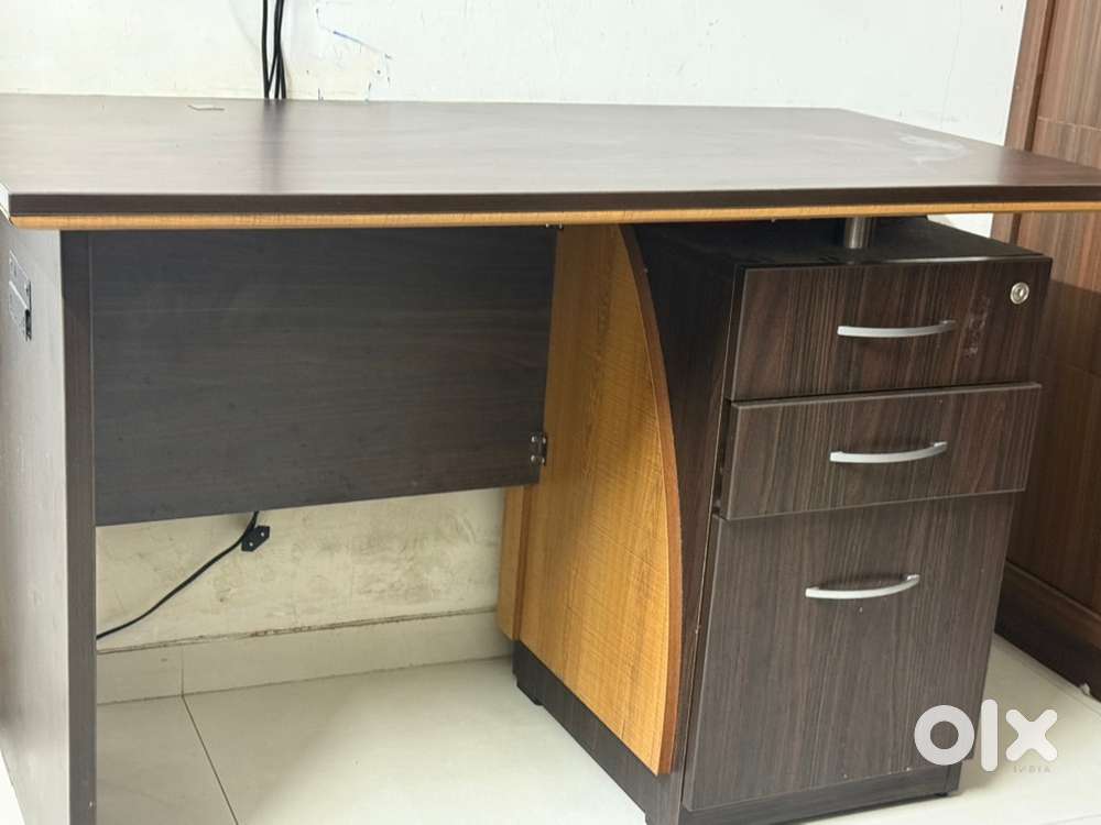 Computer Table