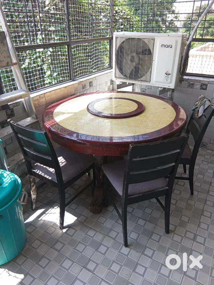 Dining table for sale with four chairs