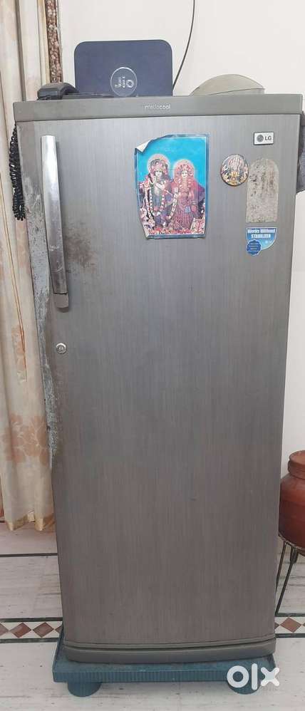 LG Intellocool Fridge 195L