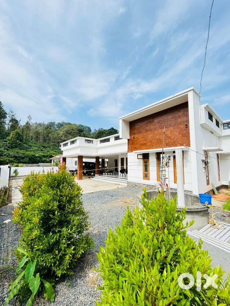 17 CENTBLAND WITH NEWLY BUILD 4 BHK 2350 SQFT HOME FOR SALE @WAYANAD