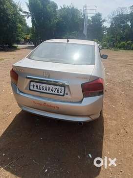 Honda City 2010 CNG & Hybrids 107000 Km Driven