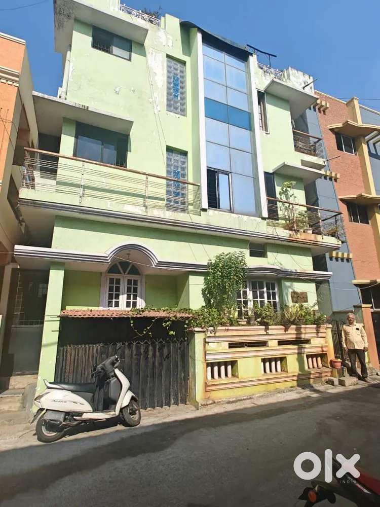 Residential building in Vijaya Nagar Attiguppe metro residency College