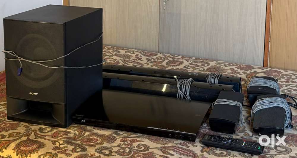 Blu-Ray Disc/ DVD Home Theatre System BVD-E690