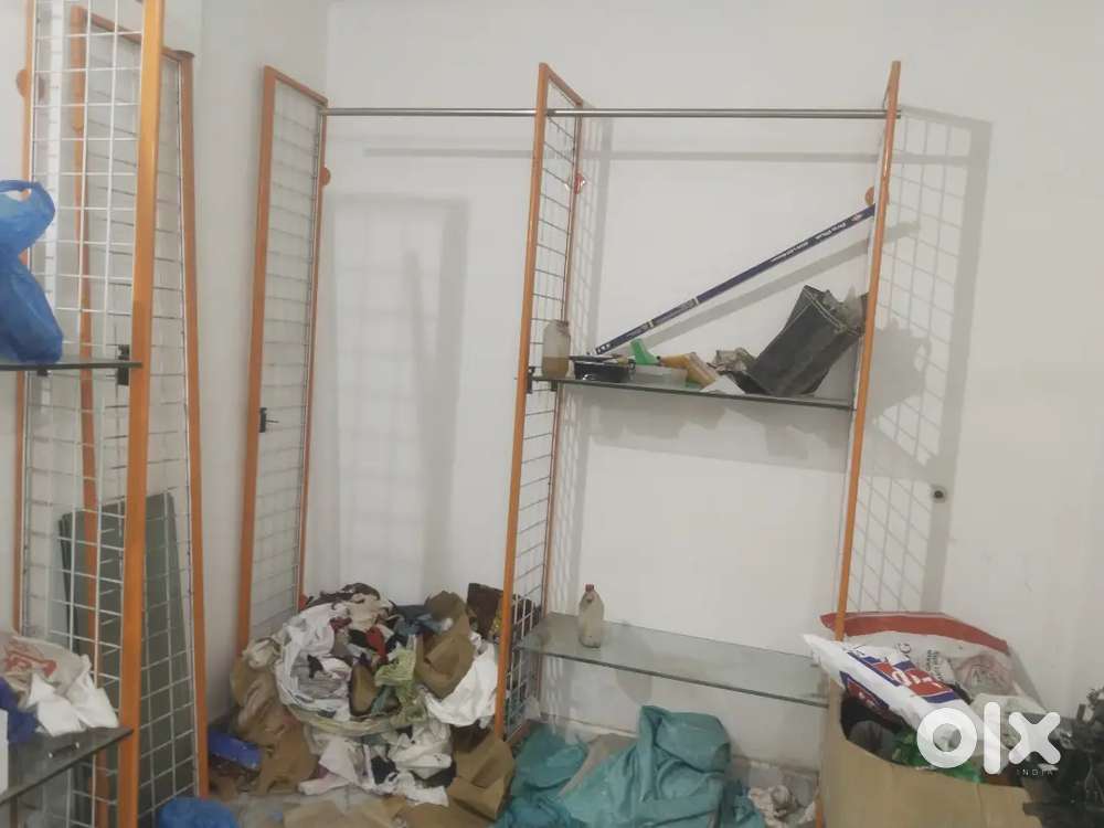 Rekh for shop  7 rekh hai 9 kach