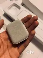 Apple I watch series 4 cellular 44mm ceramic 2 bands with all acsories