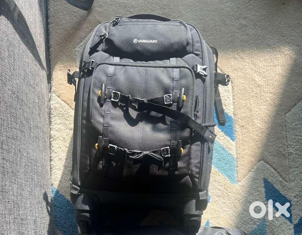 Vanguard Alta fly 55T Camera Trolley Bag