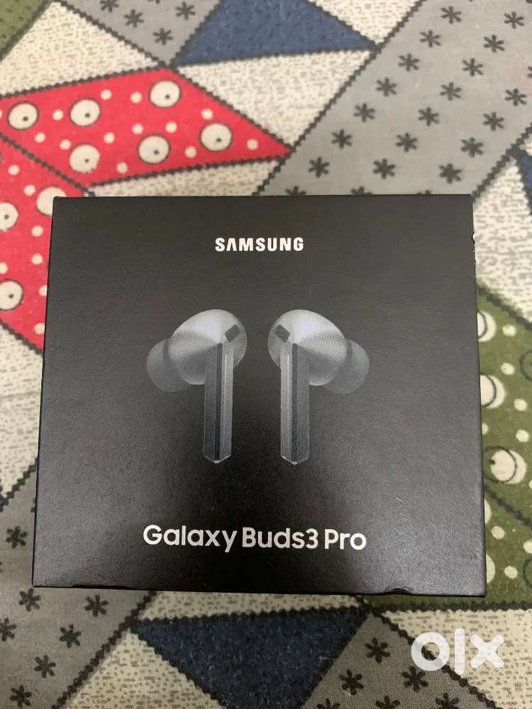 SAMSUNG BUDS3 PRO