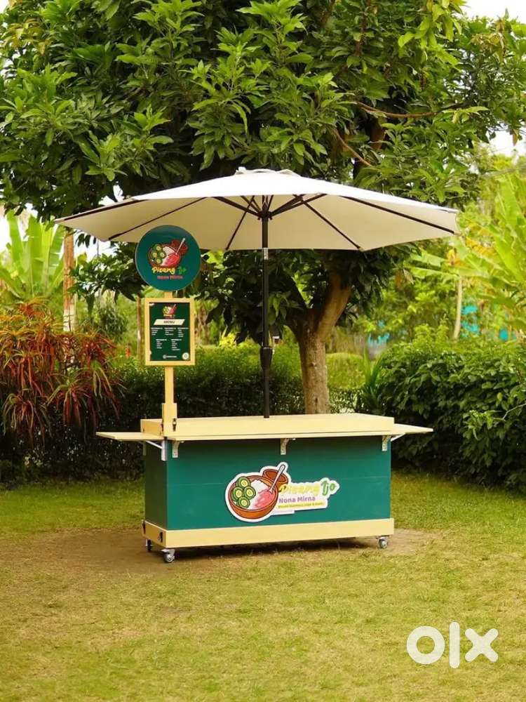 We need a sales boy to sit at our stall and sell our products